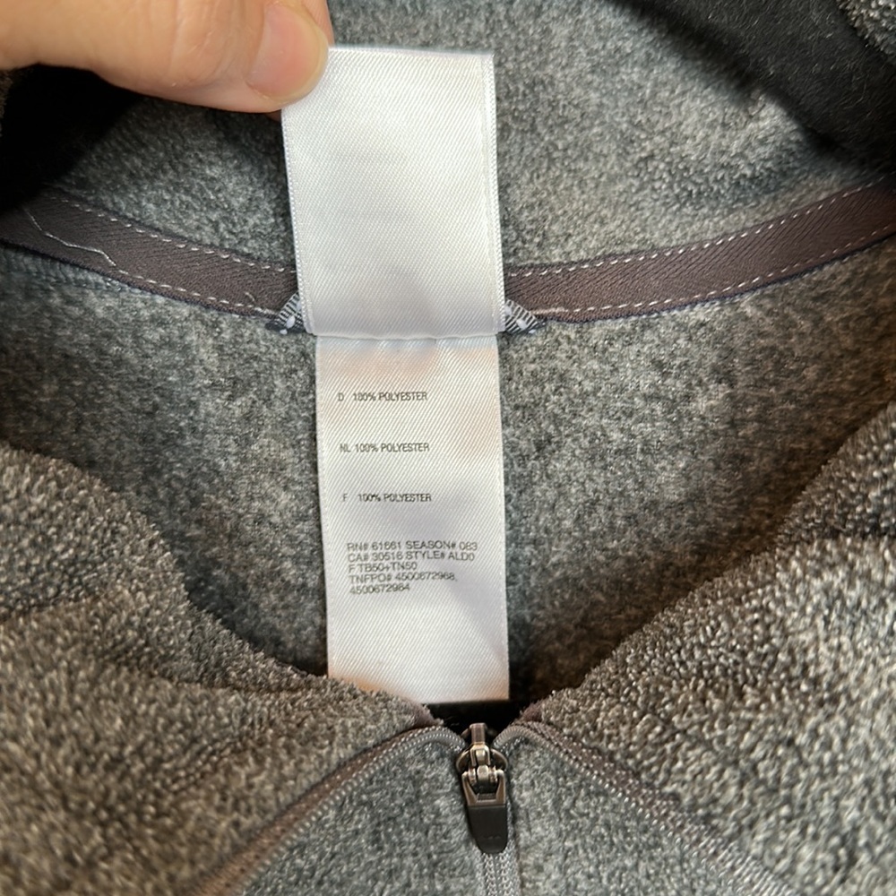 North Face Gray Fleece Pullover Sweatshirt - Picture 5 of 6
